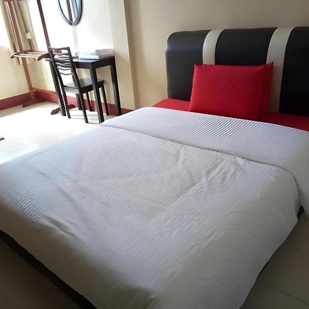 History Hotel Kangar Esterno foto