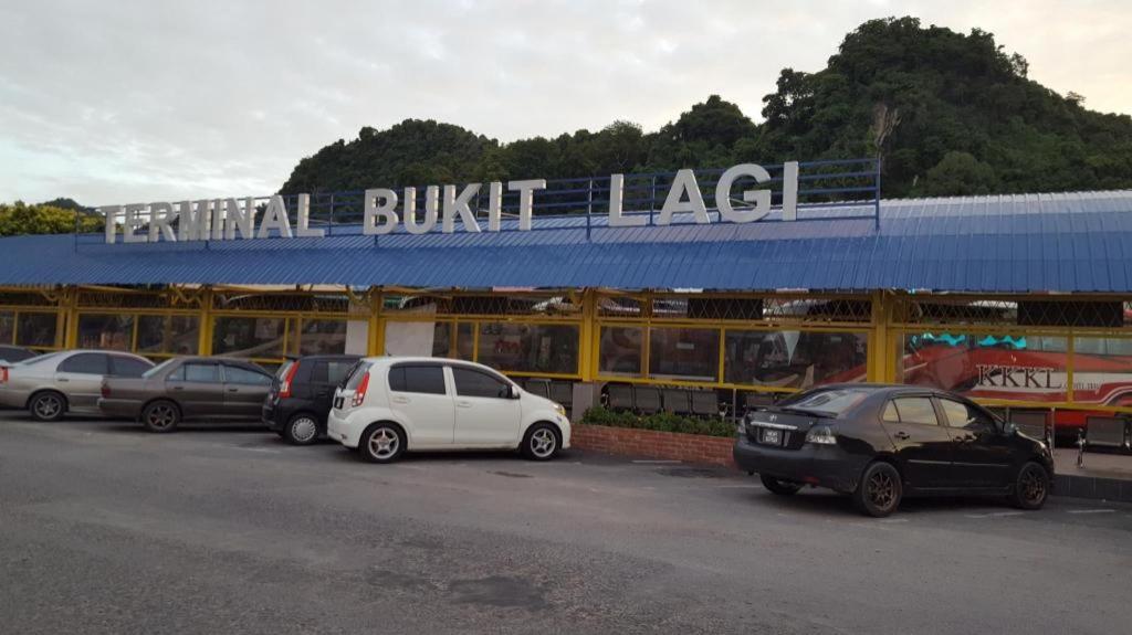 History Hotel Kangar Esterno foto